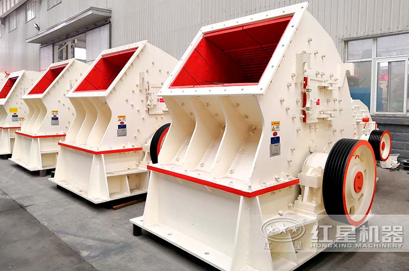 重錘式破碎機車間設(shè)備
